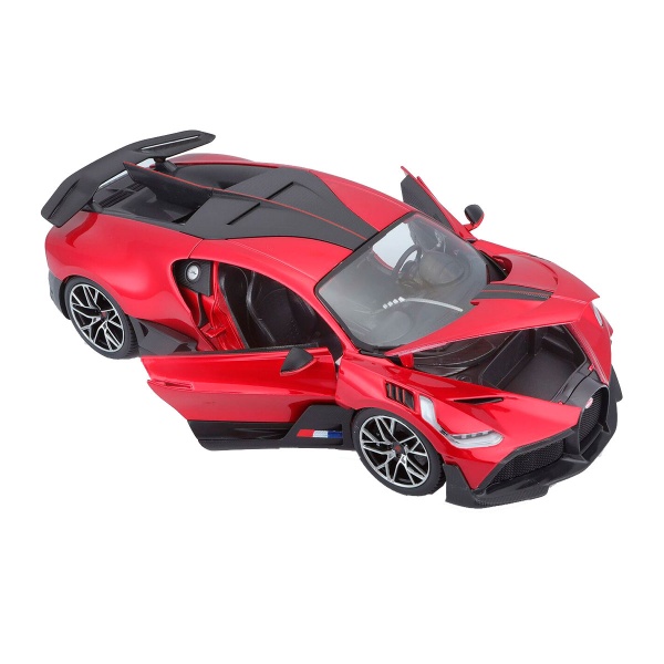 Автомобіль Bburago 1:20 Bugatti Divo 18-11045R