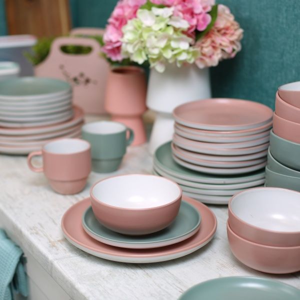 Салатник Amelie Pink 700 мл UP! (Underprice)