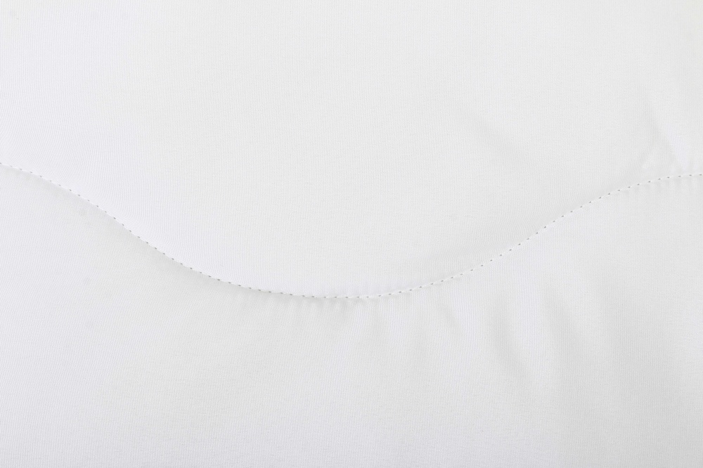 Одеяло 300 гр/м2 155x215 см UP! (Underprice)