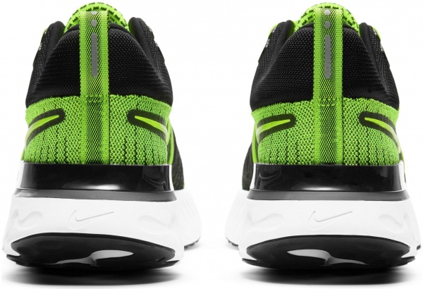 Кроссовки Nike React Infinity Run Flyknit 2 CT2357-700 р.US 10,5 салатно-черный