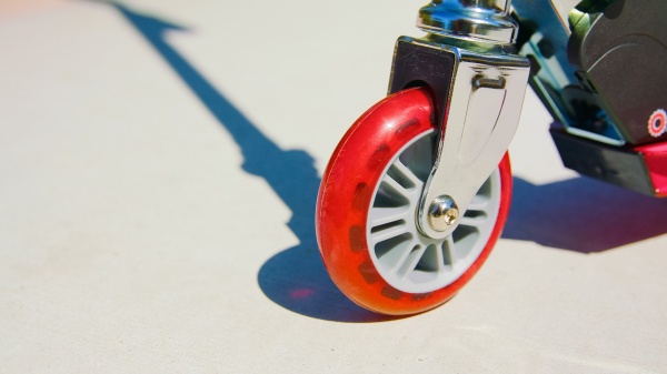 Самокат Razor S Sport красный 206052 