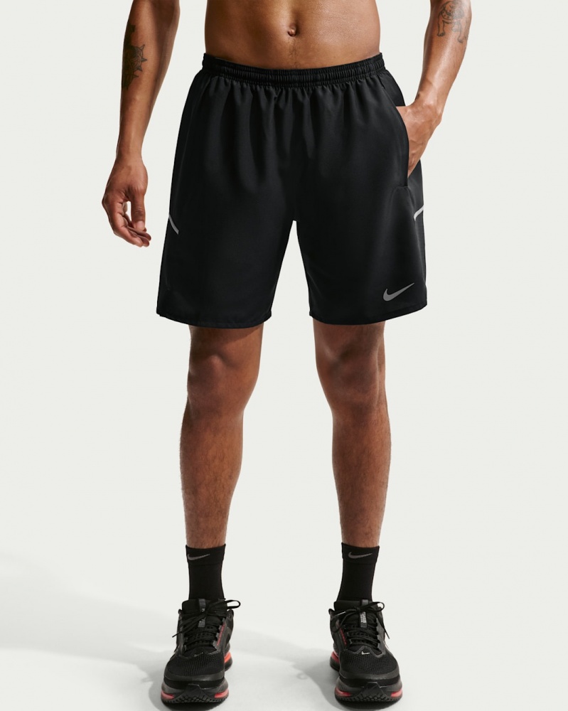 Шорти Nike M NK DF MILER 7BF IF2070-010 р. M чорний