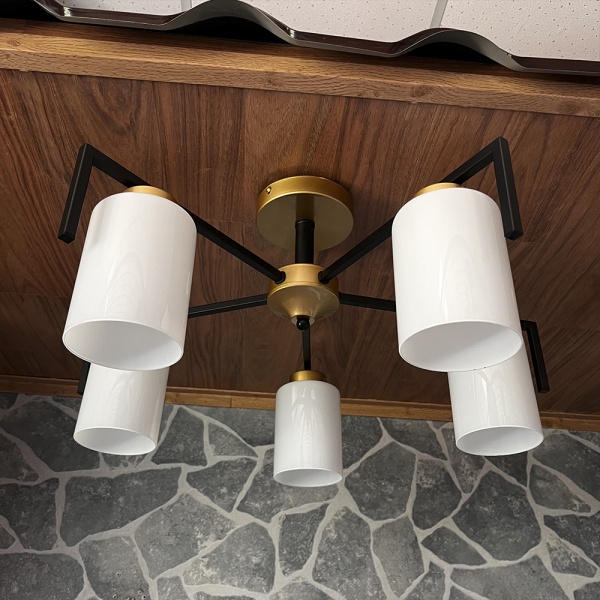 Люстра потолочная Blitz 5x60 Вт E27 черный/золото 8250-45 