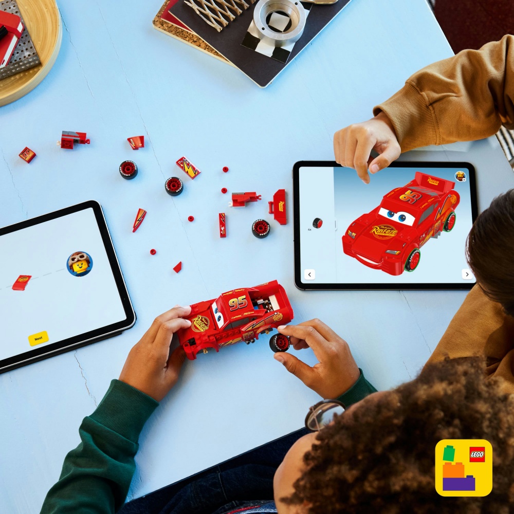 Конструктор LEGO Speed Champions Молния МакКвин 77255