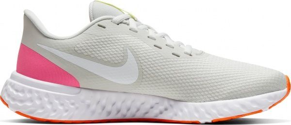 Кроссовки Nike NIKE REVOLUTION 5 BQ3207-007 р.6 разноцветный