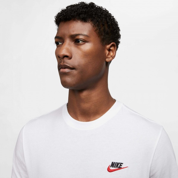 Футболка Nike CLUB TEE AR4997-100 р.L білий