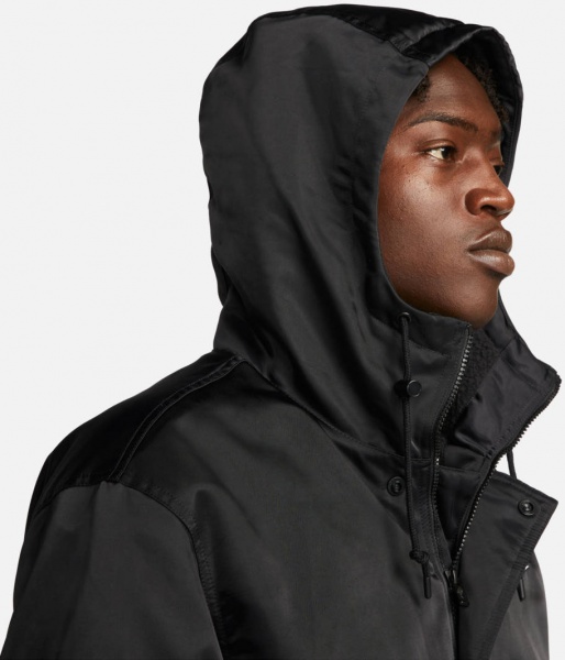 Куртка-парка Nike M NK CLUB STADIUM PARKA FB7320-010 р.M чорний