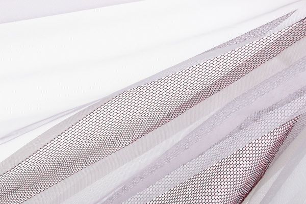 Ткань тюлевая полоски на сетке, бордо 300 см бордовый 