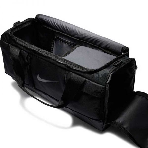 Спортивная сумка Nike Vapor Power Duffel Bag 010 BA5543-010 37 л черный 