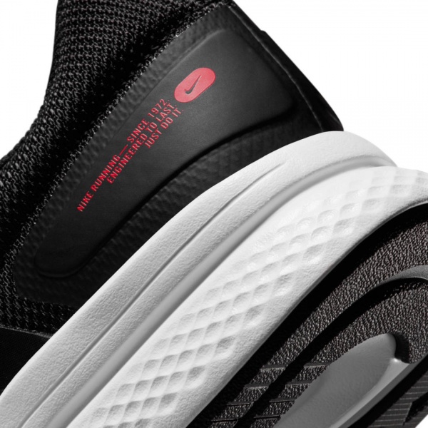 Кроссовки Nike RUN SWIFT 2 CU3517-003 р.US 9,5 красно-черный