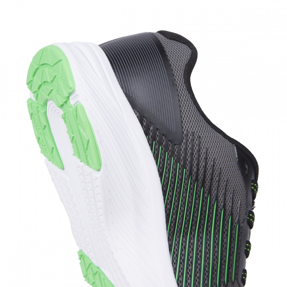 Кросівки для хлопчиків Energetics Elexir XIII J 427186-904050 р.36 чорні