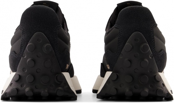 Кросівки New Balance 327 V1 WS327PH р.36,5 US 6 23 см чорний