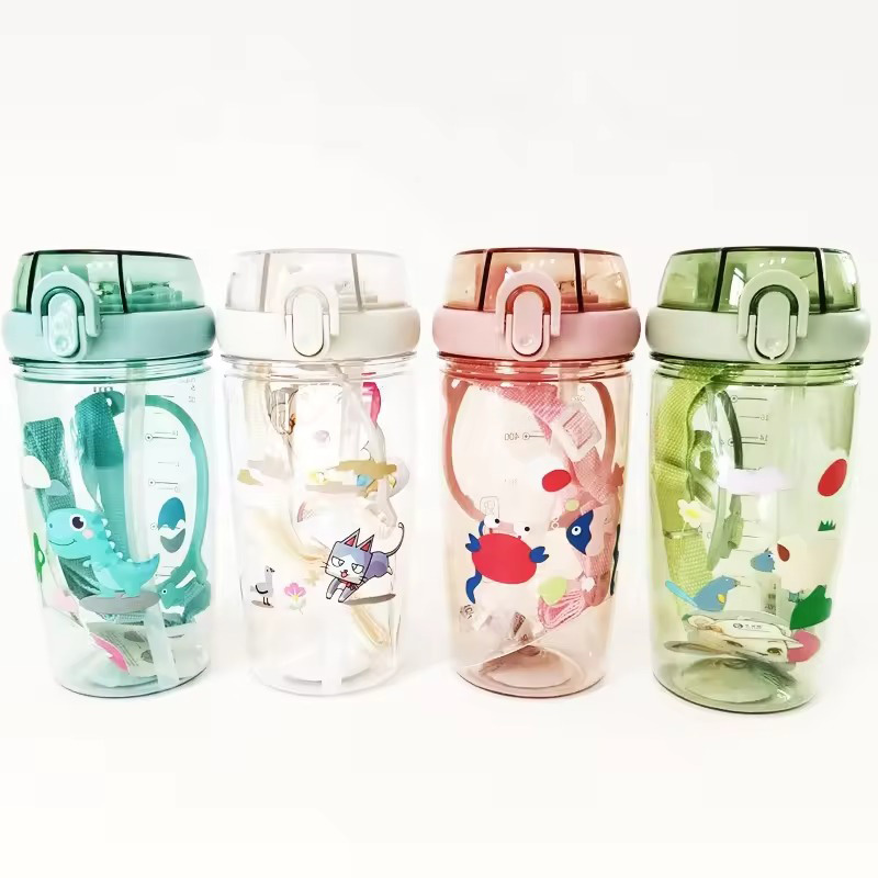 Бутылка детская SELIYA 650 мл пластиковая в ассортименте 7306