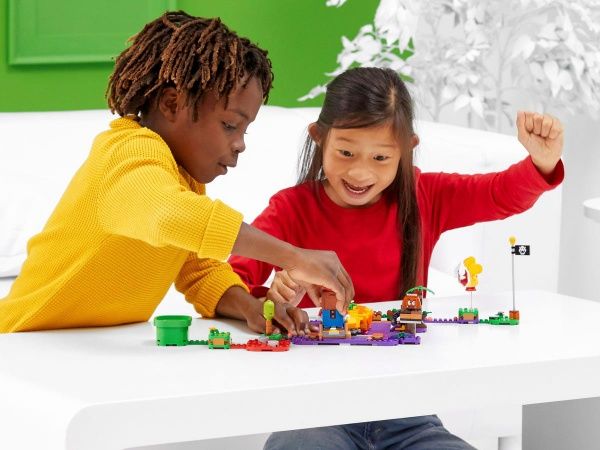 Конструктор LEGO Super Mario Отруйне болото гусениці 71383