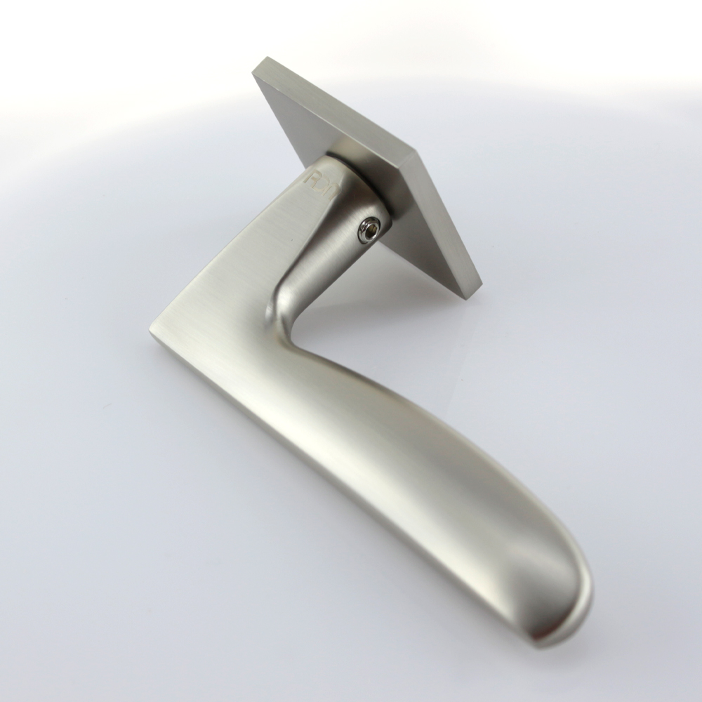 Ручка на розетці RDA LINK брашований матовий нікель