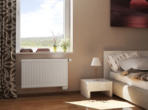 Радіатор сталевий Hi-Therm 600*22*400 низ