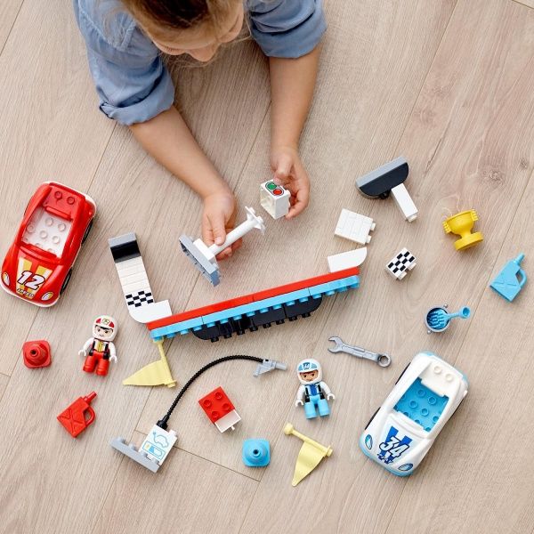 Конструктор LEGO DUPLO Гоночные машины 10947