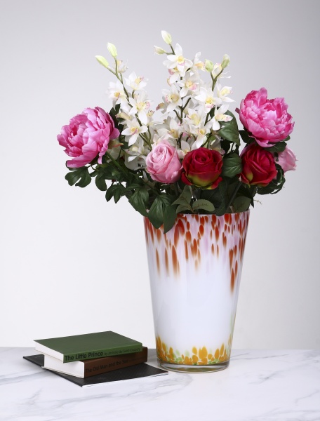 Ваза скляна Wrzesniak Glassworks Confetti опал 35 см різнокольоровий 