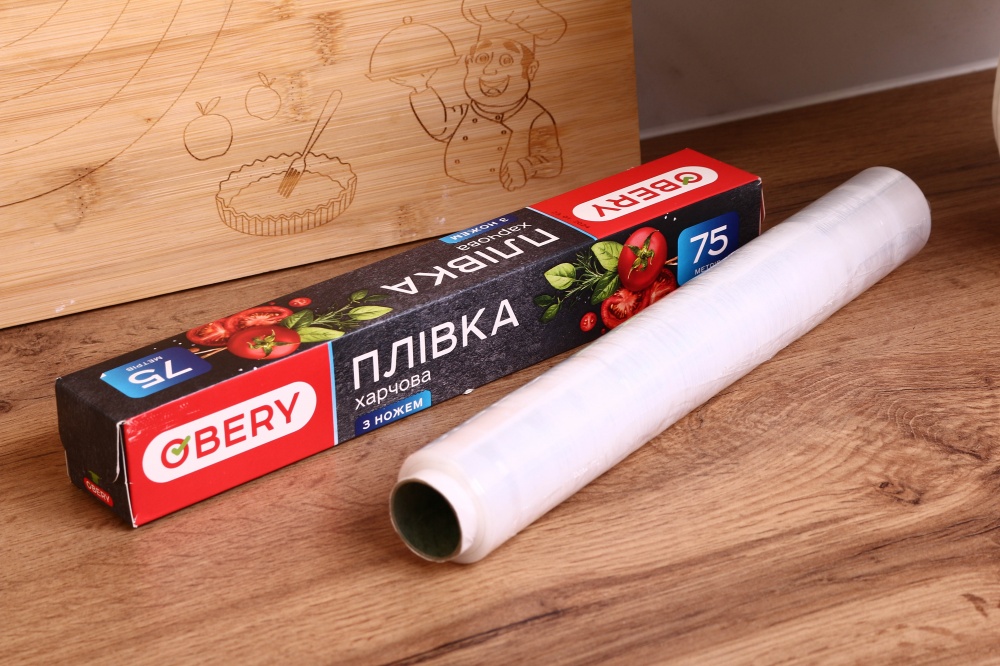 Плівка харчова OBERY 75 м 29 см у коробці з ножем