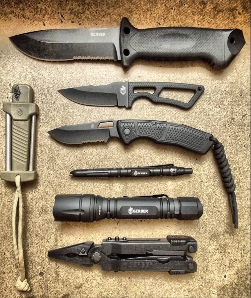 Мультитул Gerber Gear Multi-Plier 600 безлезовий, 14 инструментов 