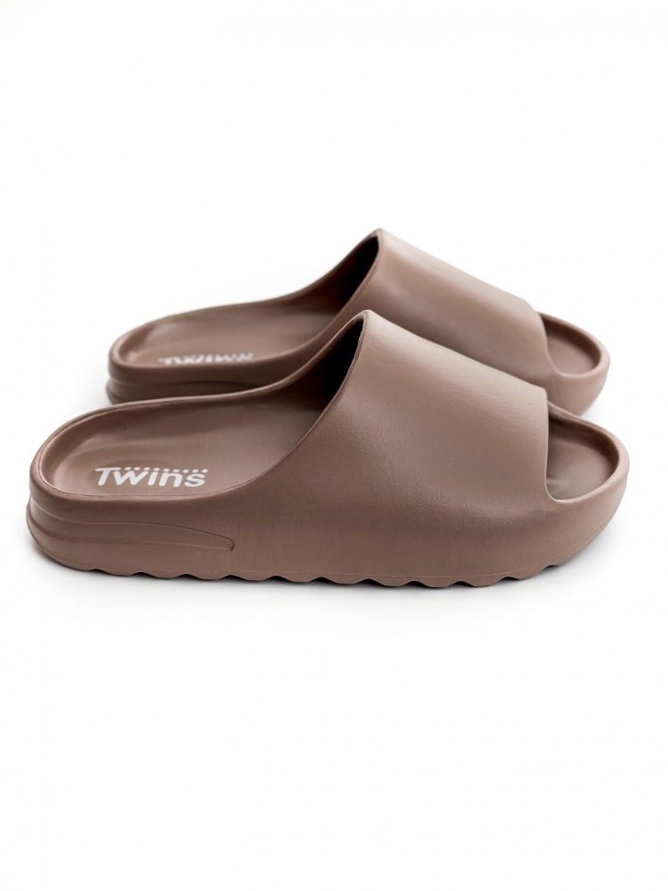 Шльопанці Twins р.42-43 бежевий