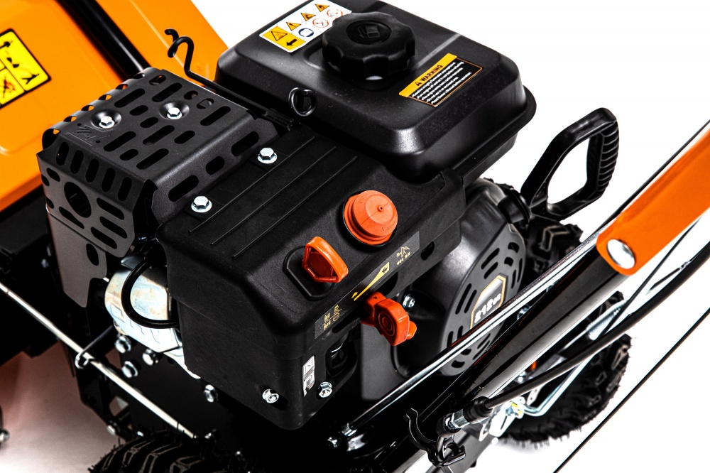 Подметальная машина GTM бензиновая SW600