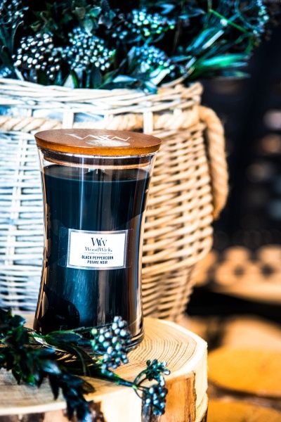 Свічка ароматична Woodwick Large Black Peppercorn 609 г 