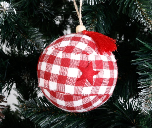 Шар новогодний Shunda пенопластиковый 100 мм бело-красный SDA2111310WR