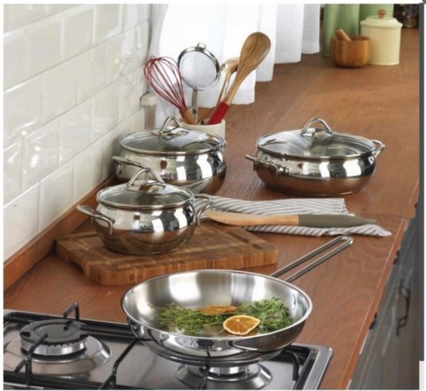 Кастрюля с крышкой Tombik 26x9 см 5.0 л A1078 Korkmaz