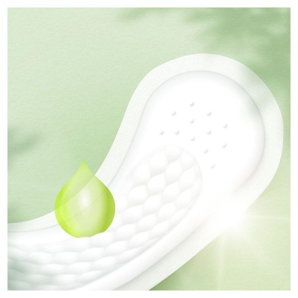 Прокладки щоденні Naturella Camomile Plus Trio 36 шт.