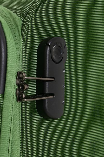 Чемодан Travelite Derby 84 на 4 колесах M 62/72 л оливковый TL084148-80 