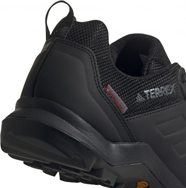 Ботинки Adidas TERREX AX3 BETA C.R G26523 р.UK 7,5 черный