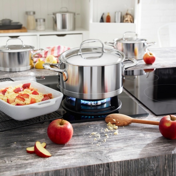 Кастрюля с крышкой 18 см., 2,25 л Silvinox Atlantis 7 40850-138-0 Demeyere