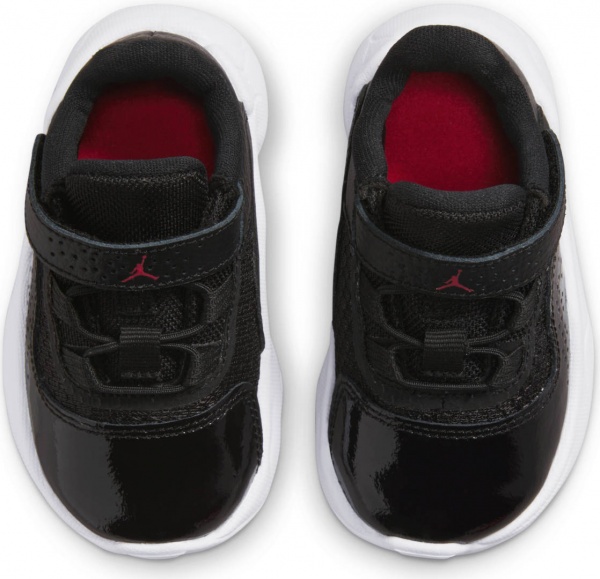 Кроссовки Nike CZ0906-005 р.25 коричневый