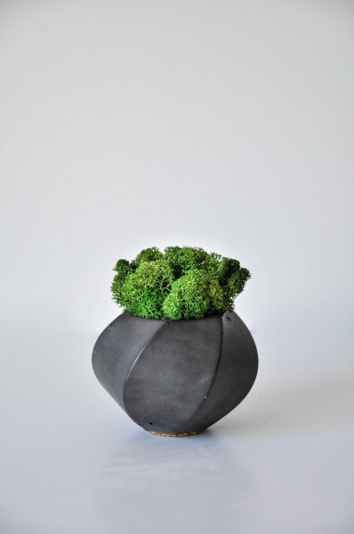 Кашпо декоративне Businkos темно-сірий бетон