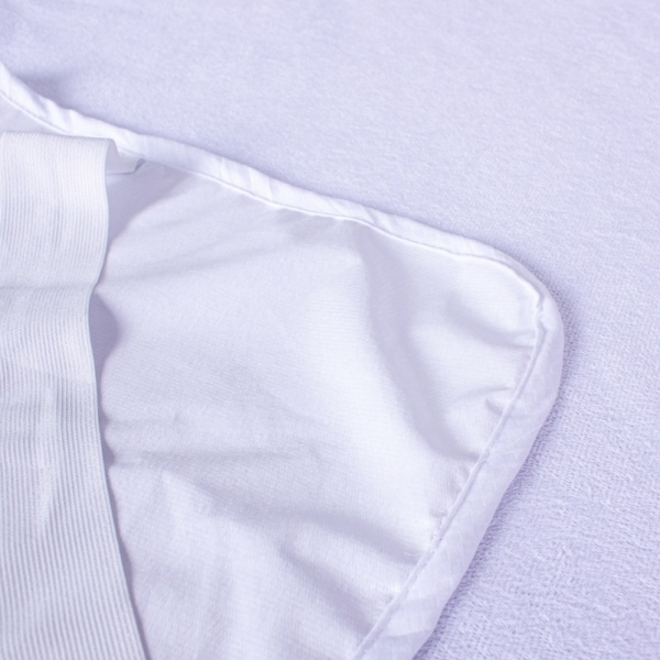 Наматрацник водонепроникний BILTEX з кутовим фіксатором 20х160x200 см 4820190491039 