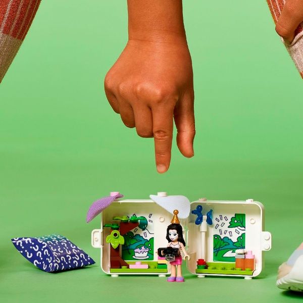 Конструктор LEGO Friends Куб-далматинець з Еммою 41663