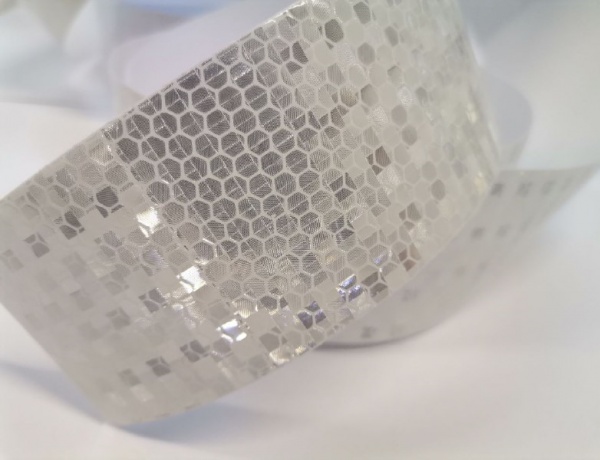 Стрічка світловідбивна Expert Fix самоклеюча біла 50x1000 мм