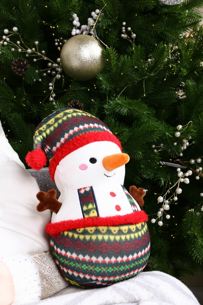 М'яка іграшка HW Різдвяна Сніговик 26 см біла DT251357-10.5