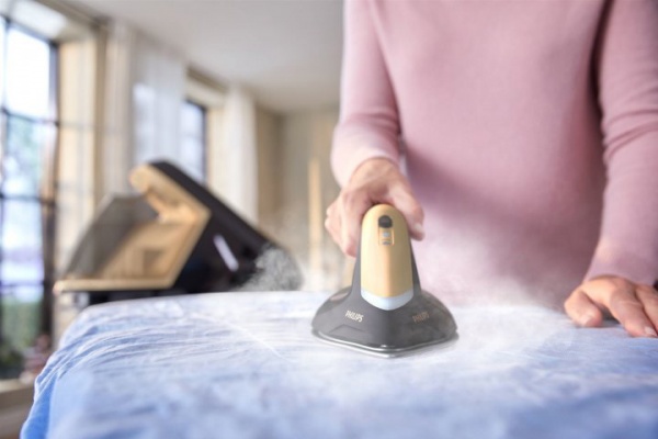 Утюг с парогенератором Philips PerfectCare 8000 PSG8140/80 