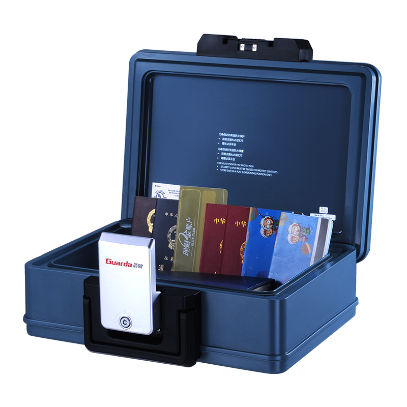 Сейф портативный Guarda 2017D, огне и водостойкий