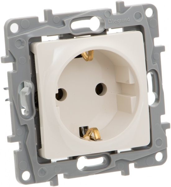 Розетка із заземленням Legrand Etika 2К+З 16А без шторок кремовий 672321