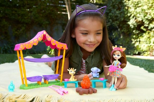 Кукольный набор Enchantimals Кемпинг в саванне