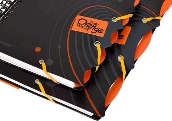 Блокнот Orange A5 90 аркушів чорно-помаранчевий з малюнком Mintra