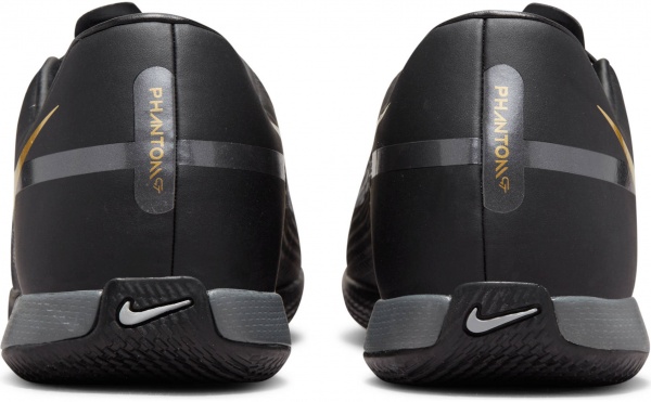 Футзальне взуття Nike Phantom GT2 Academy IC DC0765-007 р.US 9,5 чорний