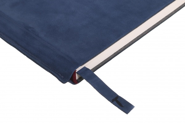 Дневник недатированный Тризуб джинс ТЕКО A4 Е 060-04.62-310840