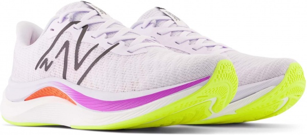 Кроссовки New Balance PROPEL V4 WFCPRLG4 р.40,5 белый