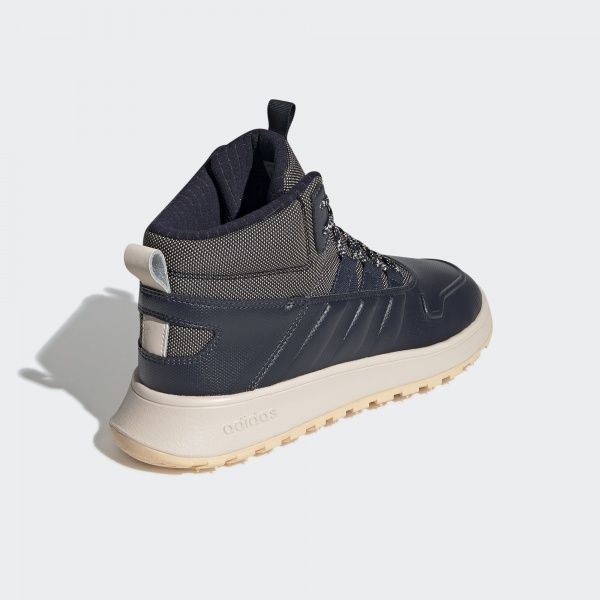 Ботинки Adidas FUSION STORM WTR EF0127 р. 7 темно-синий