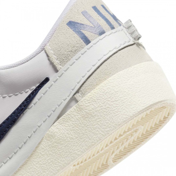 Кроссовки Nike BLAZER LOW '77 JUMBO SE FD0378-121 р.41 белый
