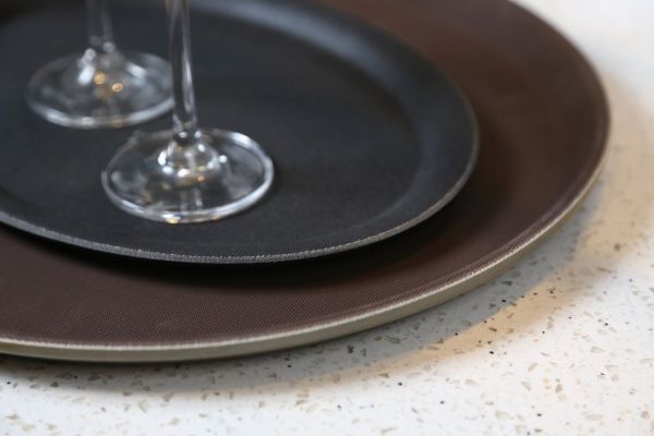 Таця з антиковзким покриттям 29х22x1,5 см чорна Origami Horeca